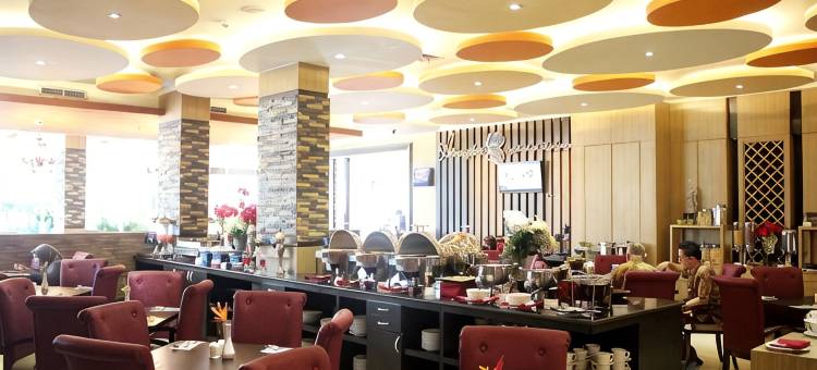 蓝宝石天空酒店及会议(Sapphire Sky Hotel & Conference)图片