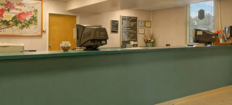 普拉茨堡速8酒店(Super 8 by Wyndham Plattsburgh)图片
