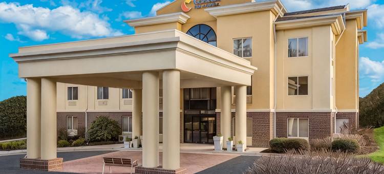 布里瓦德智选假日套房酒店(Holiday Inn Express & Suites Brevard)图片