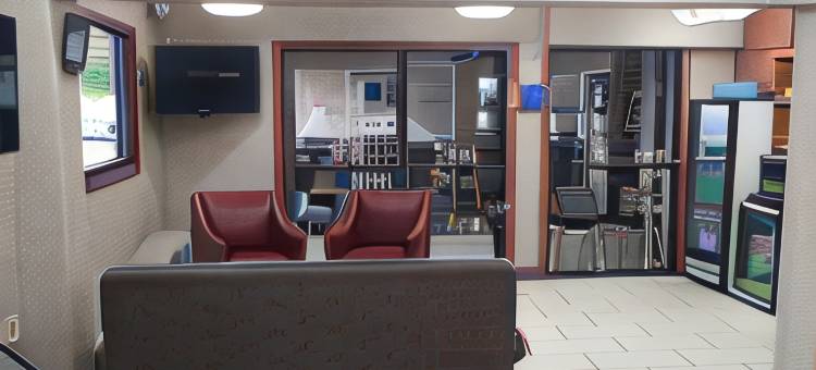 克利夫兰机场品质酒店(Quality Inn Cleveland Airport)图片