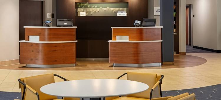 麦迪逊西/米德尔顿万怡酒店(Courtyard Madison West/Middleton)图片