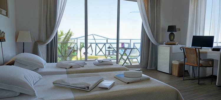 阿克罗蒂里酒店(Akrotiri Hotel)图片