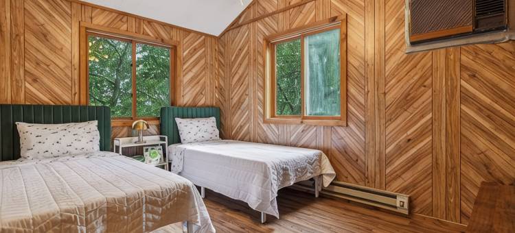 Saw Creek Chalet • Pools • Lake • Firepit • Deck • Gas Grill • by Bushkill Falls图片