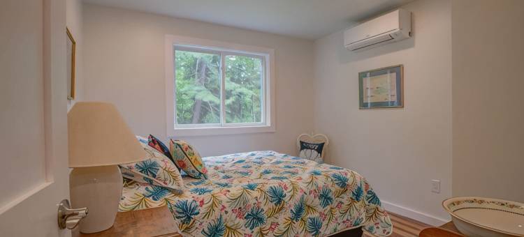 塞巴戈雅致豪华全新宽敞度假屋，可通往水域，含码头&泊位(LOVELY, LUXURY, NEW BIG SEBAGO HOUSE, WATER ACCESS,INCLUDES DOCK & MOORING)图片