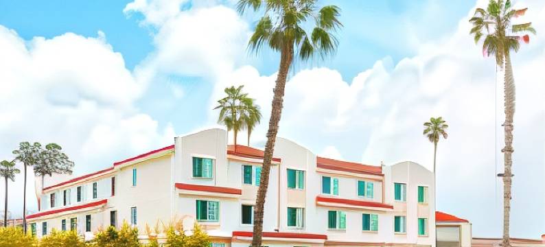 本图拉海滩舒适套房酒店(Comfort Inn & Suites Ventura Beach)图片