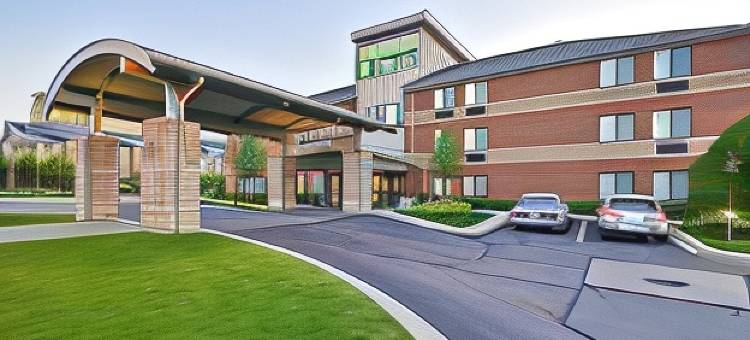 Holiday Inn Express 罗穆勒斯/底特律机场(Holiday Inn Express ROMULUS / DETROIT AIRPORT by IHG)图片