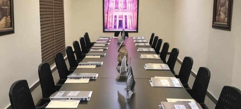 迪拉尔阿尔玛蒂纳套房酒店(Tilal Almadina Hotel & Suites)图片