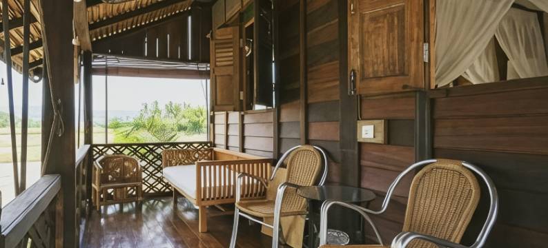 坦那般登邦格洛斯度假公寓(Tanabendang Banglos)图片