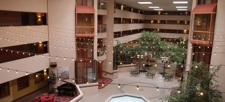 图森子爵套房温德姆华美达酒店(Ramada by Wyndham Viscount Suites Tucson East)图片