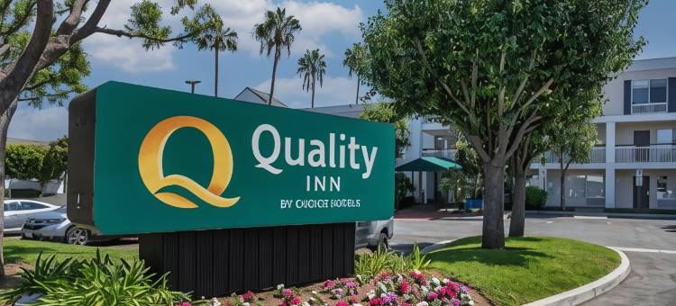 普拉森提亚阿纳海姆富勒顿品质酒店(Quality Inn Placentia Anaheim Fullerton)图片