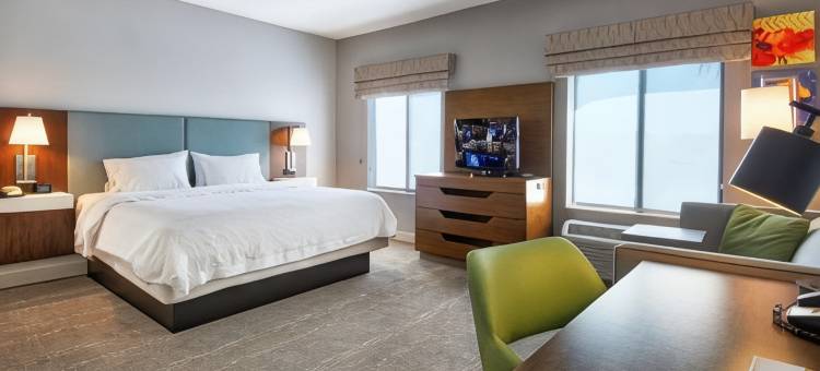 希尔顿欢朋套房酒店-赫米特(Hampton Inn & Suites Hemet)图片