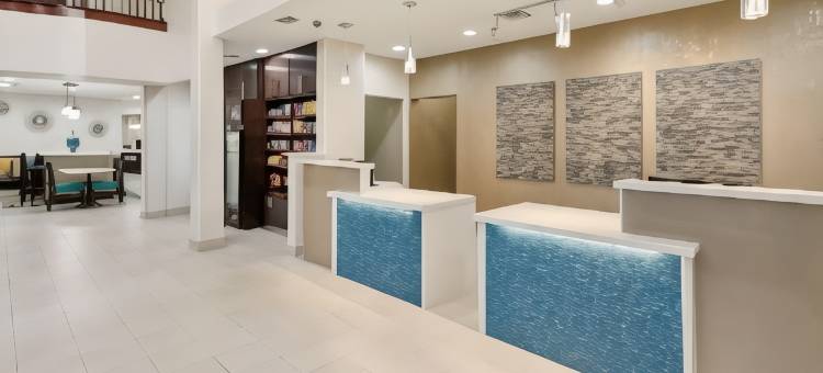 阿塔斯科斯塔贝斯特韦斯特优质套房酒店(Best Western Plus Houston Atascocita Inn  Suites)图片