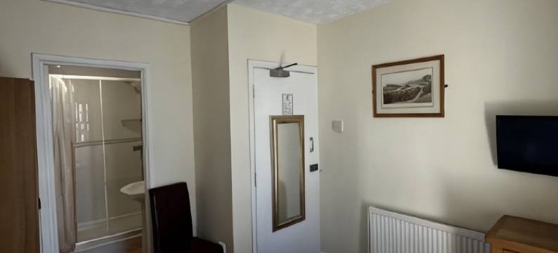 新科加作酒店(New Birchfield Hotel)图片