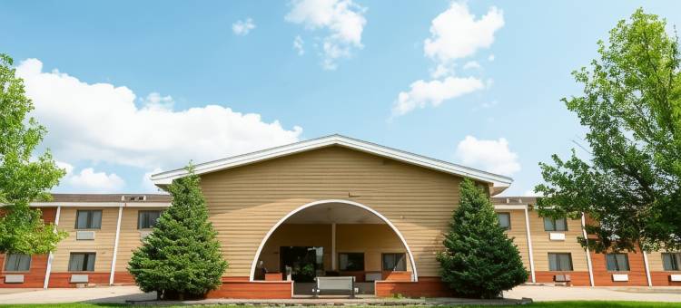 OYO 雷德伍德福尔斯酒店 - 近杰克波特娱乐场(OYO Hotel Redwood Falls Near Jackpot Casino)图片