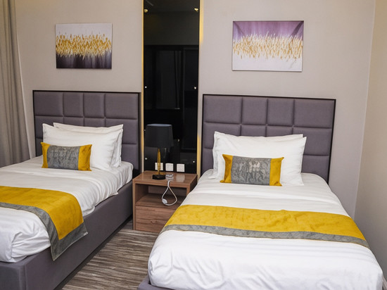 Clowzer Serviced Apartments