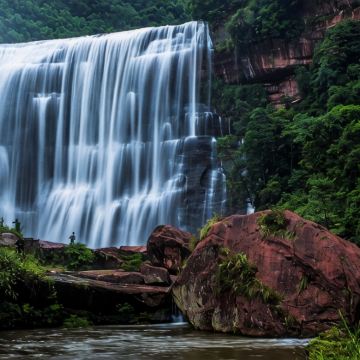 贵州遵义贵州乌江寨国际旅游度假区+赤水大瀑布+四洞沟景区+娄山关景区4日3晚拼小团
