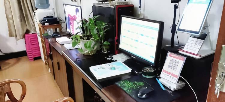 华宁鸿秀客栈图片