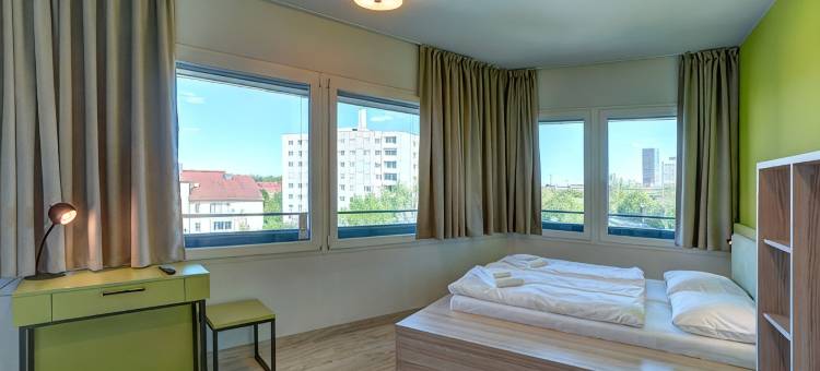 慕尼黑奥林匹克公园梅宁阁酒店(Meininger Hotel München Olympiapark)图片