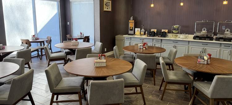 Red Lion Inn & Suites Kansas City图片