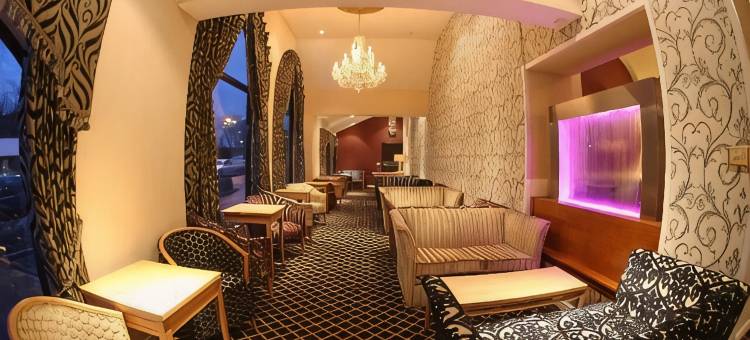 卡尔顿公园酒店(Carlton Park Hotel)图片
