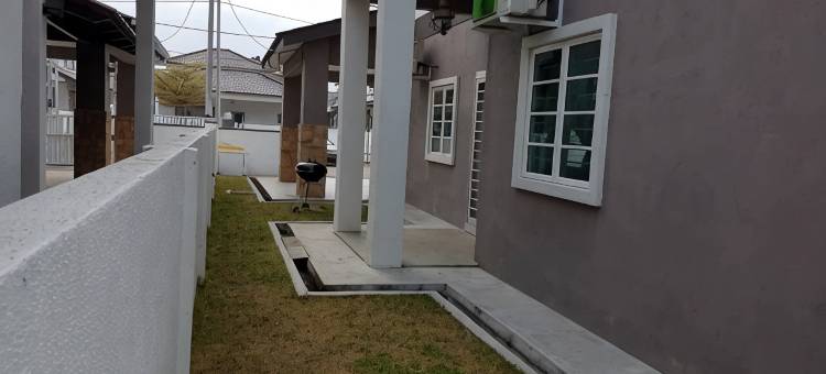 Sitiawan semi D homestay with 4 bedrooms图片