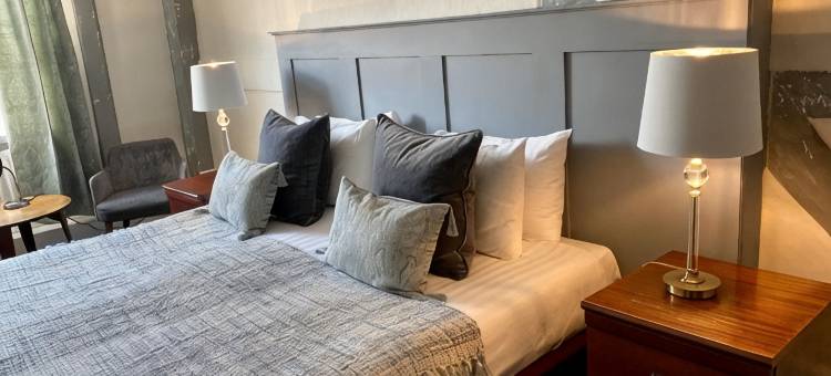 白鹿酒店(White Hart Hotel)图片