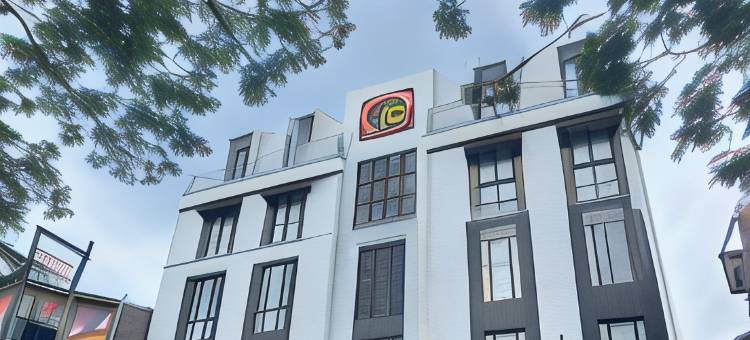 三R酒店(Three R Hotel)图片