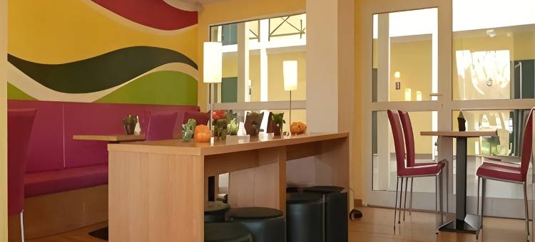 柏林根斯哈根南部B&B酒店(B&B HOTEL Berlin Genshagen-Süd)图片