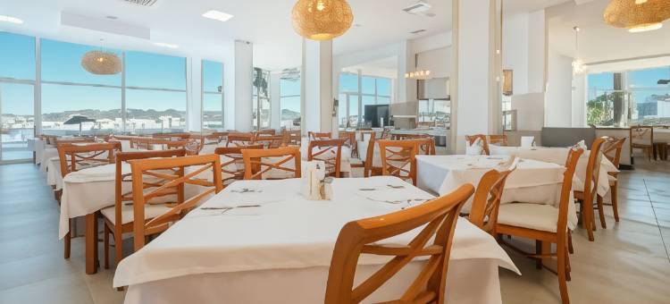 蔚蓝线玛尔阿曼缇斯酒店2号(AzuLine Hoteles Mar Amantis & II)图片