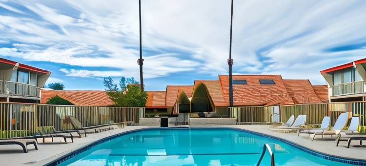 蒙特利湾温德姆旅游旅馆(Travelodge by Wyndham Monterey Bay)图片