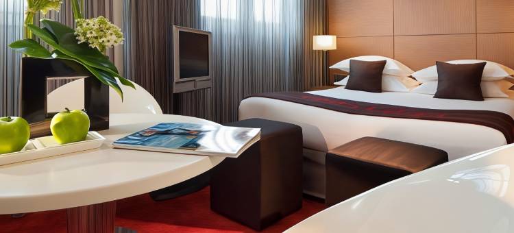 巴黎瑟拉别墅酒店(Villathena Paris)图片