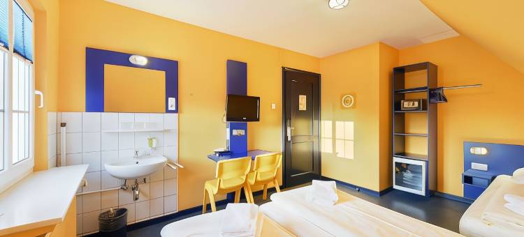 经济床位博览中心青年旅馆宿舍(Bed'NBudget Expo-Hostel Rooms)图片