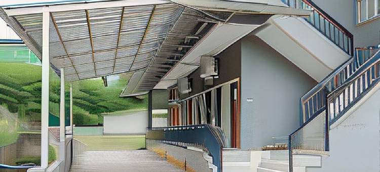 红色伙伴彭吉纳潘艾菲尔道斯伊斯兰酒店(Penginapan Al Firdausi Syariah RedPartner)图片