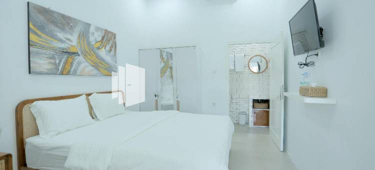 普林加丁米特拉冲浪营地红多兹酒店(Pringgading Surf Camp Mitra RedDoorz)图片