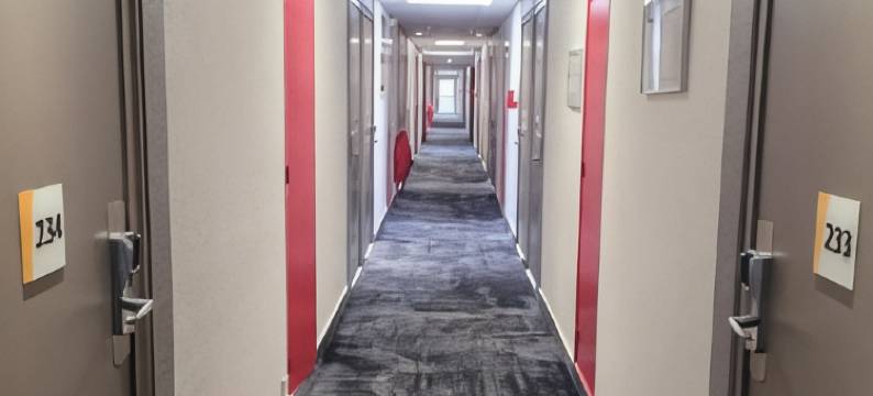 普瑞米尔克拉斯里昂北部-达迪利酒店(Premiere Classe Lyon Nord Dardilly)图片