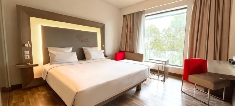 汉杰鲁马辰机场诺富特酒店(Novotel Banjarmasin Airport)图片