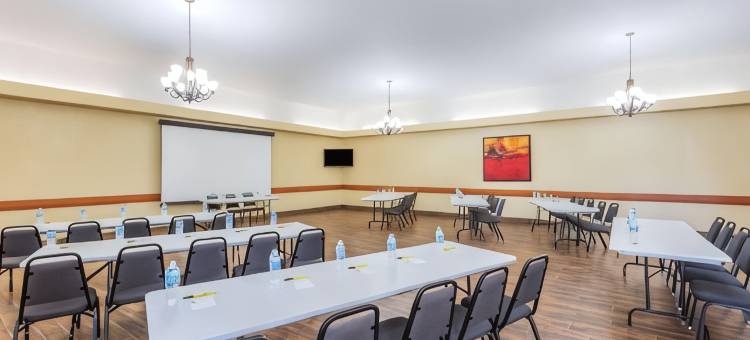 克洛维斯温德姆速8酒店(Super 8 by Wyndham Clovis)图片