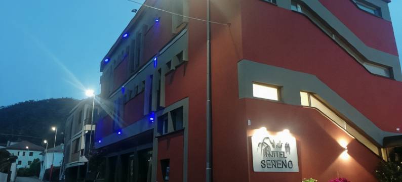 色力诺酒店(Hotel Sereno)图片