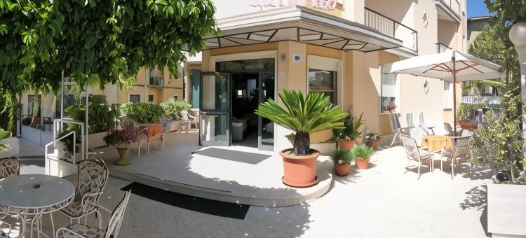 圣图诺酒店(Hotel Saturno)图片