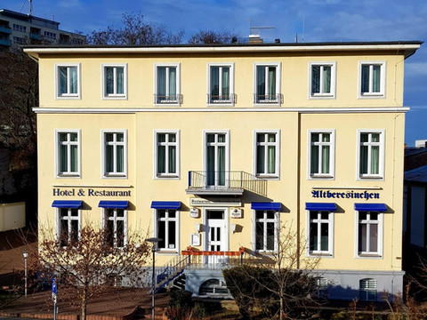 Altberesinchen酒店