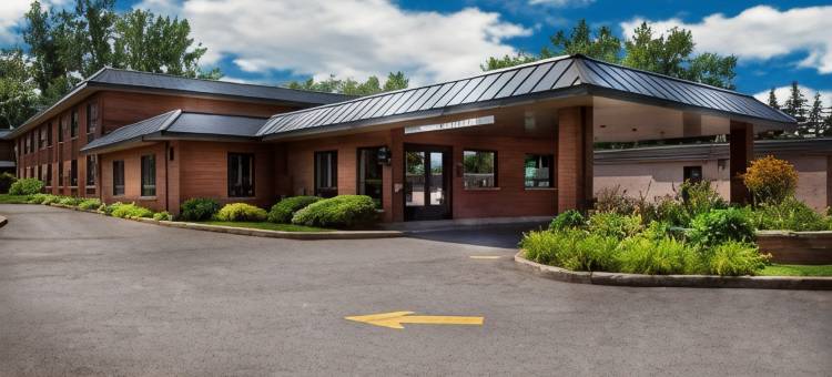 拉瓦尔温德姆华美达酒店(Ramada by Wyndham Laval)图片