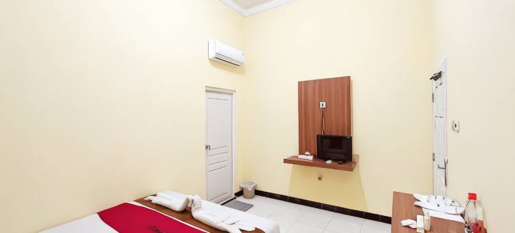 Reddoorz Near Makam Bung Karno Blitar图片