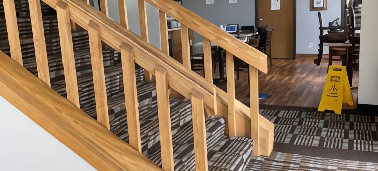 托莱多速8酒店(Super 8 by Wyndham Toledo)图片