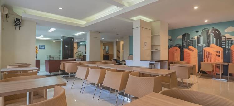 RedDoorz Plus Near Alun Alun Bandung图片