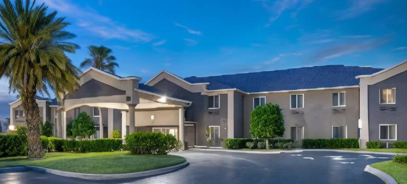 水滨贝斯特韦斯特酒店(Best Western Edgewater Inn)图片