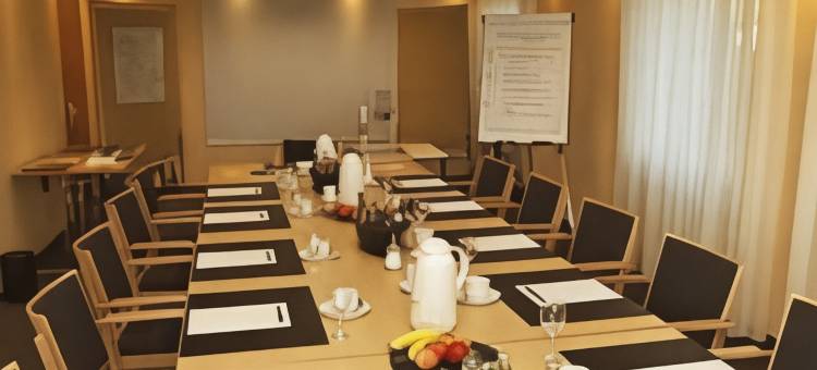 兰迪伊尔酒店比肯霍夫餐厅(Landidyll Hotel Restaurant Birkenhof)图片