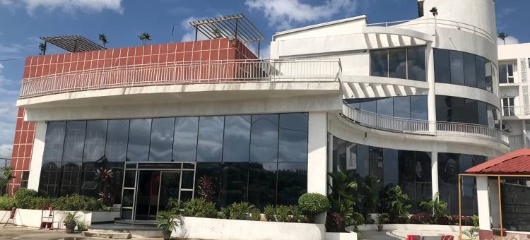 庞内里体育俱乐部旅馆(Ponneri Gymkhana Club)图片