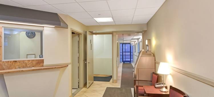 长岛市LGA速8酒店(Super 8 by Wyndham Long Island City LGA Hotel)图片