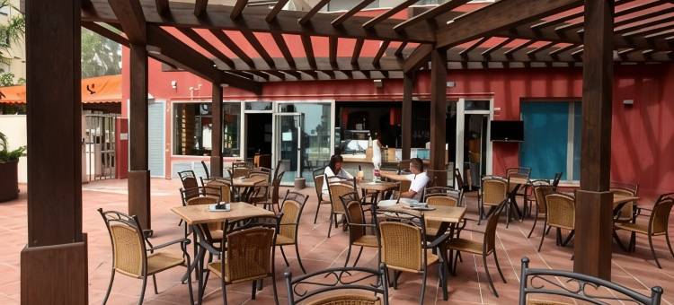 贝纳尔马德纳普林西比皮埃尔假日酒店(Pierre & Vacances Benalmádena Príncipe)图片