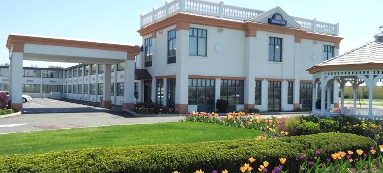 温莎洛克斯 戴斯酒店-布拉德利国际机场(Days Inn by Wyndham Windsor Locks / Bradley Intl Airport)图片